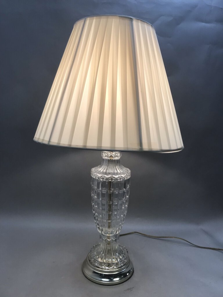 Crystal Table Lamp with Cream Shade (29