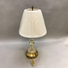 Load image into Gallery viewer, Table Lamp (20&quot; Tall)
