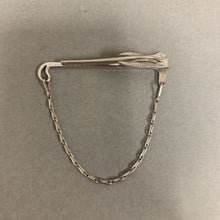 Load image into Gallery viewer, Vintage Hickok Silver Plated Golf Club Tie Clip (2.5")
