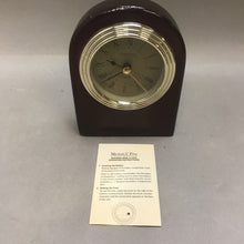 Load image into Gallery viewer, Vintage Michael Fina Desk Clock (6&quot; x 4&quot; x 1&quot;)
