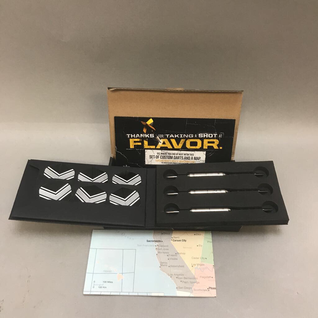 Marlboro Ltd ed. Set of Darts & Map (6