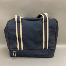 Load image into Gallery viewer, Bath &amp; Body Works Blue Denim Travel Toiletry Bag (13x16x5.5&quot;)
