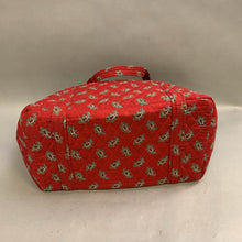 Load image into Gallery viewer, Vera Bradley Red Paisley Quilted Large Travel Tote w/ Garmet Bag (14x23x8&quot;)
