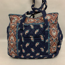 Load image into Gallery viewer, Vera Bradley Navy Print Quilted Shoulder Bag Purse (10x14x6&quot;)
