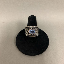 Load image into Gallery viewer, Sterling Blue Topaz Ring sz 6
