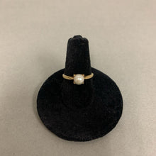 Load image into Gallery viewer, 14K Gold Pearl Ring sz 5 (2.2g)
