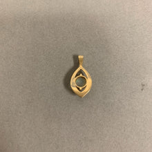 Load image into Gallery viewer, 14K Gold Opal Pendant (1.4g)
