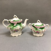 Load image into Gallery viewer, Green &amp; White Floral Cream Pitcher &amp; Sugar Bowl Set (As-Is) (~6&quot;)
