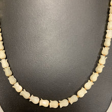 Load image into Gallery viewer, Vintage Carved Mother of Pearl Tulip Beaded Necklace &amp; Earrings Set (20&quot;)
