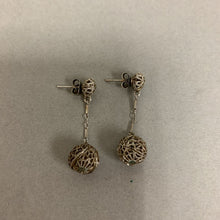 Load image into Gallery viewer, Vintage Sterling Filigree Ball Drop Earrings (1.25&quot;)
