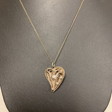 Load image into Gallery viewer, Vintage Sarah Cov White Gold Filled Filigree Heart Necklace (17&quot;)
