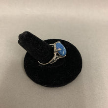 Load image into Gallery viewer, Silver Plated Blue Stone Ring sz 8
