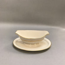 Load image into Gallery viewer, Pickard Rocail Gravy Boat (3.5x10x7)
