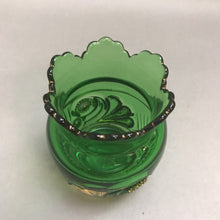 Load image into Gallery viewer, Vintage Riverside Glass Esther Green Spooner (5&quot;)
