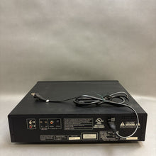 Load image into Gallery viewer, Denon DCM-290 5-Disc CD Changer w/ Remote (5x17x15)
