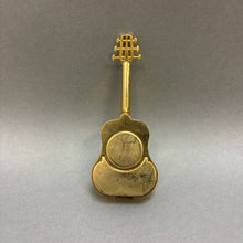 Load image into Gallery viewer, Miniature Elgin Guitar Clock (3.5&quot;)
