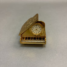 Load image into Gallery viewer, Miniature Elgin Grand Piano Clock (1x2)
