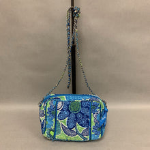 Load image into Gallery viewer, Vera Bradley Blue &amp; Green Print Quilted Chain Strap Crossbody Purse (5x7x2.5&quot;)
