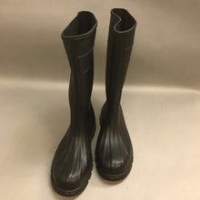 Load image into Gallery viewer, Made in the USA Black Rubber Boots Size 12
