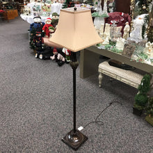 Load image into Gallery viewer, Floor Lamp (60&quot; Tall)
