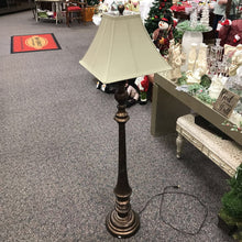 Load image into Gallery viewer, Floor Lamp (62&quot; Tall)
