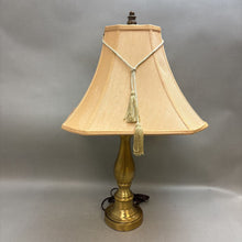 Load image into Gallery viewer, Brushed Gold Table Lamp (27&quot;)
