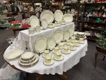 Load image into Gallery viewer, Noritake Shenandoah Bone China Set (70pcs Total)
