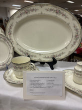 Load image into Gallery viewer, Noritake Shenandoah Bone China Set (70pcs Total)
