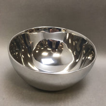 Load image into Gallery viewer, 1992 Nambe #647 Tilted Serving Bowl (7&quot;)
