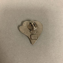 Load image into Gallery viewer, Pewterberries Heart Pin (1.25&quot;)
