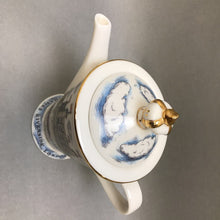 Load image into Gallery viewer, David Birch London Teapot (~7&quot;)
