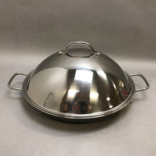 Load image into Gallery viewer, Circulon Non-Stick Wok / Covered Pan (14&quot;)
