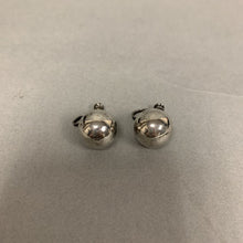 Load image into Gallery viewer, Vintage Sterling Sphere Screw Back Earrings (0.5&quot;)
