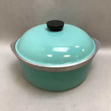 Load image into Gallery viewer, Club Teal Dutch Oven (~6x10x10)
