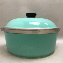 Load image into Gallery viewer, Club Teal Dutch Oven (~6x10x10)
