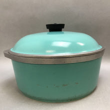 Load image into Gallery viewer, Club Teal Dutch Oven (~6x10x10)
