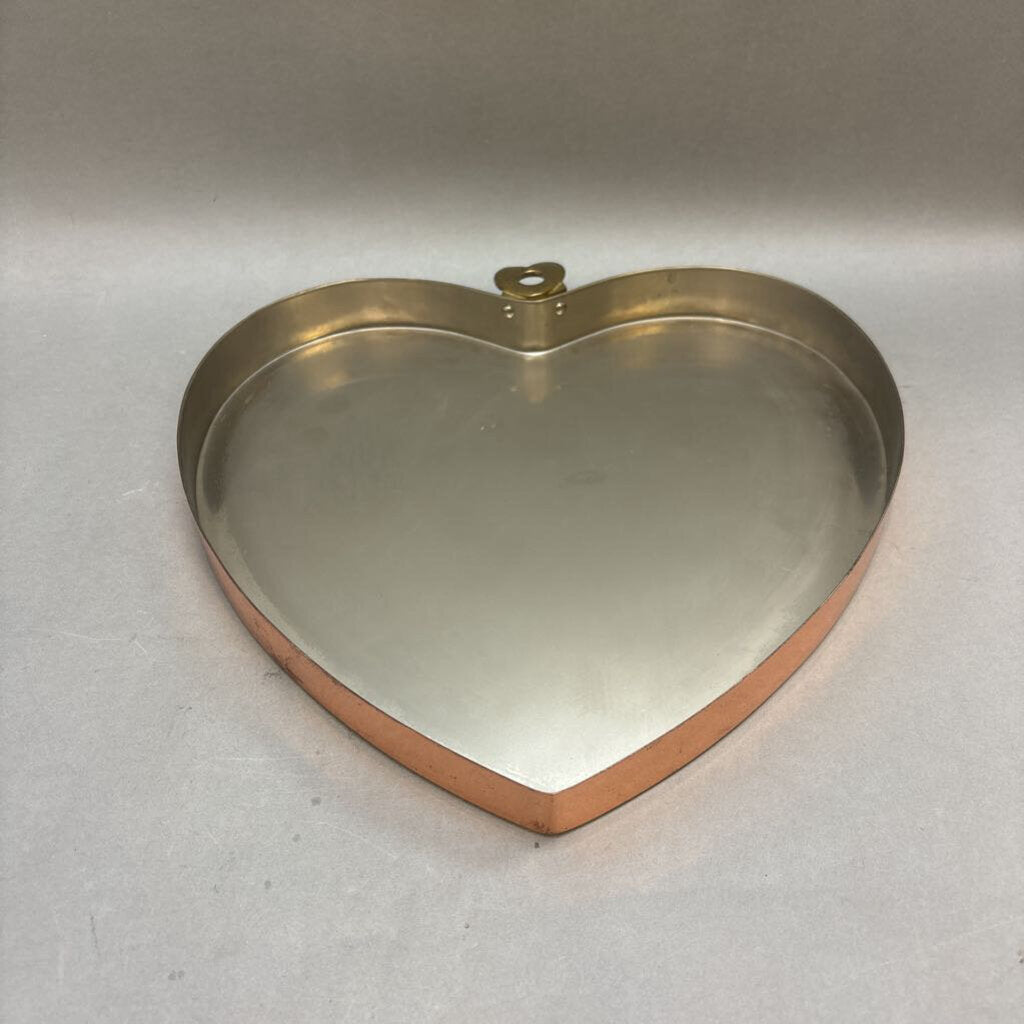 Copper Heart Baking Dish (12x12)