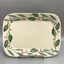 Load image into Gallery viewer, Potter Leaf Motif Platter (12x9)
