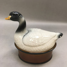 Load image into Gallery viewer, Goose Lidded Ceramic Casserole Dish As Is (9&quot; x 8&quot;)
