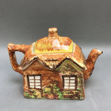 Load image into Gallery viewer, Vintage Price England Cottage House Tea Pot (7&quot; x 9&quot;)
