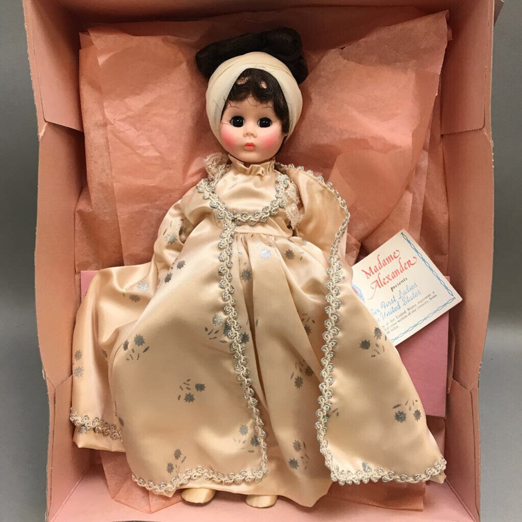 Madame Alexander First Lady Doll - Dolley Madison #1504 (~13