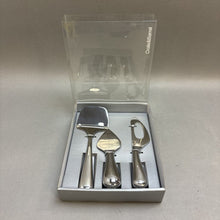 Load image into Gallery viewer, Crate &amp; Barrel Cheese Tools Set (9x7x1.5)
