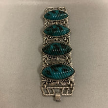 Load image into Gallery viewer, Vintage Faux Turquoise Silvertone Link Statement Bracelet (7&quot;)
