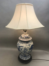 Load image into Gallery viewer, Chinese Blue &amp; White Porcelain Ginger Jar Dragon Table Lamp (33&quot;)
