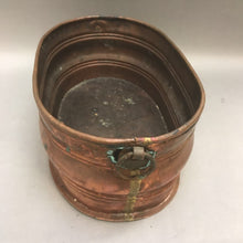 Load image into Gallery viewer, Oval Copper Handled Planter Pot (12&quot; x 7&quot; x4.5&quot;)
