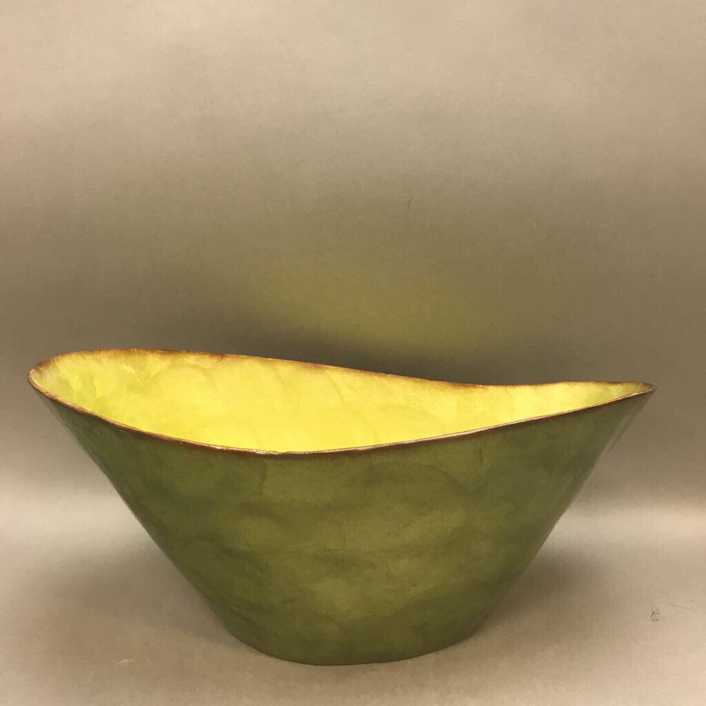 Green Capiz Shell Bowl (~7x14x8)