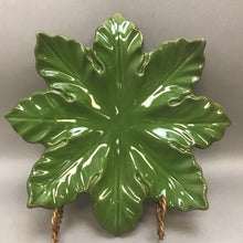 Load image into Gallery viewer, Skyros Fern / Leaf Plate (11.5&quot;)
