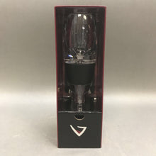 Load image into Gallery viewer, Vinturi Wine Aerator (9x3x3)
