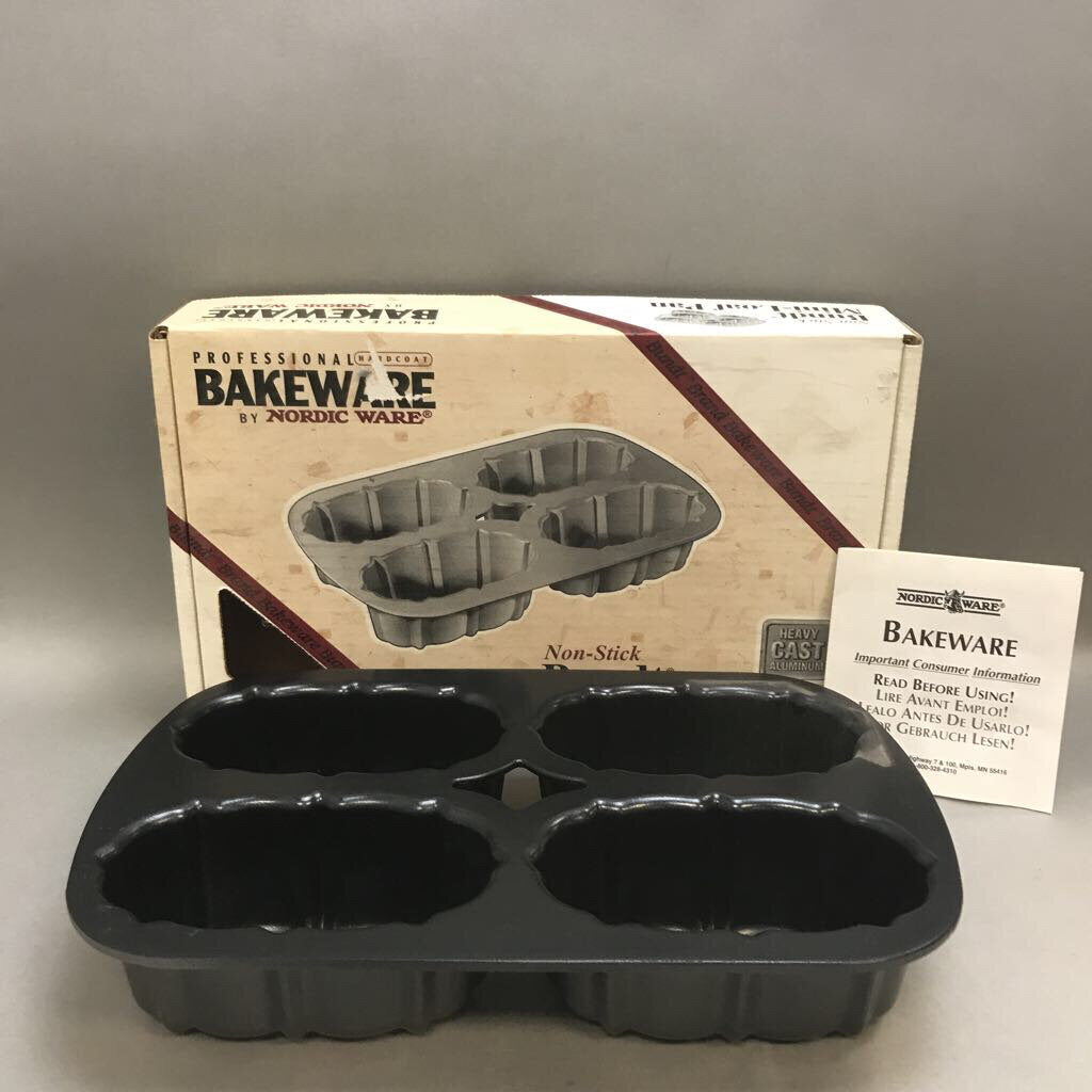 Nordic Ware Bundt Mini-Loaf Pan (14x9)