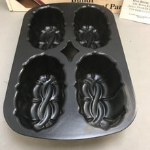 Load image into Gallery viewer, Nordic Ware Bundt Mini-Loaf Pan (14x9)
